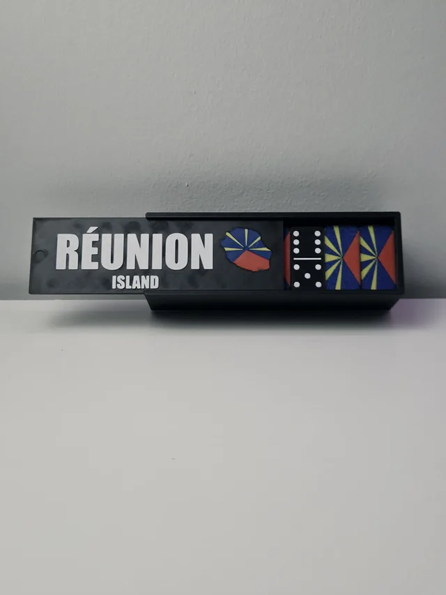 Jeu de domino « Réunion » — photo 1 sur 2