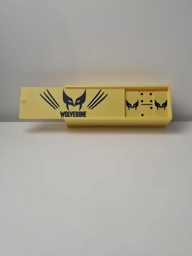 Jeu de domino « Wolverine » — photo 1 sur 2
