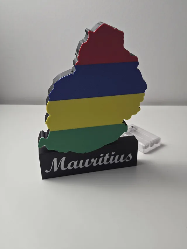 Lampe Île Maurice — photo 1 sur 2