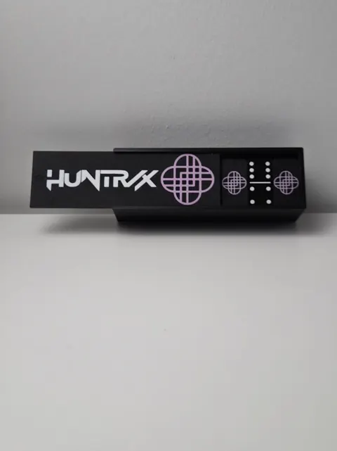 Jeu de domino « Huntrix »